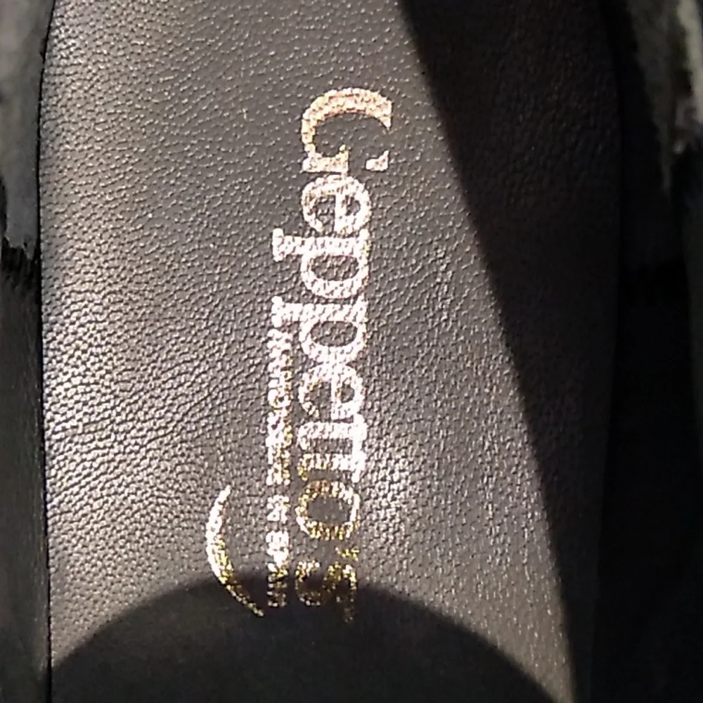Geppetto's charcoal grey loafers with hunter green fur eu size 32